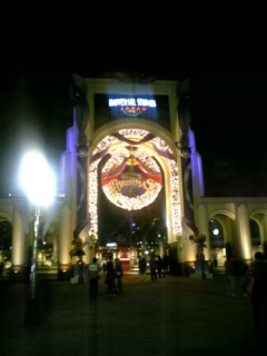 USJのゲート。