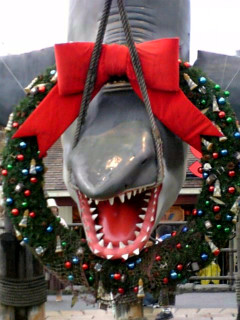 ジョーズ(クリスマス仕様)